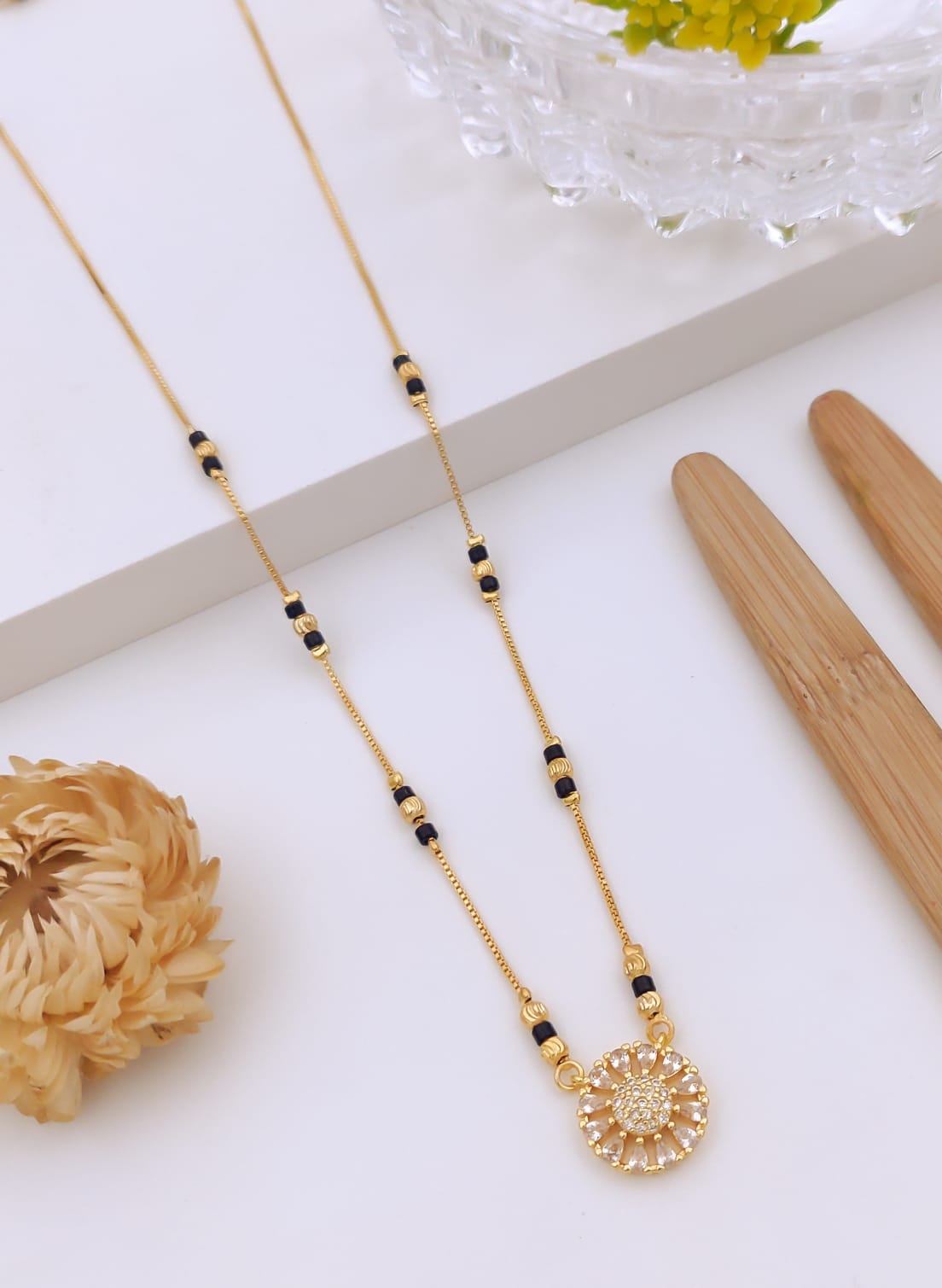 Elegant Sunflower CZ Gold Mangalsutra