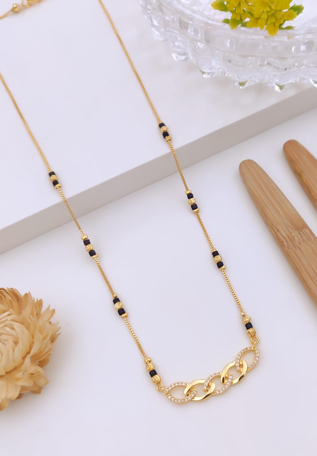 Elegant Interlocking Chain Link CZ Gold Mangalsutra