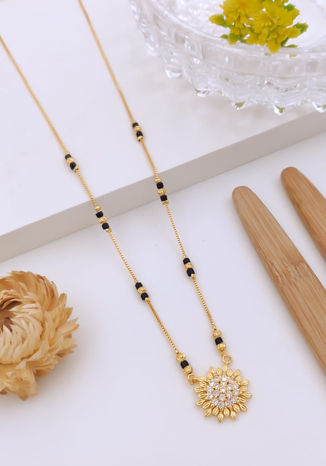 Elegant Sunflower CZ Gold Mangalsutra
