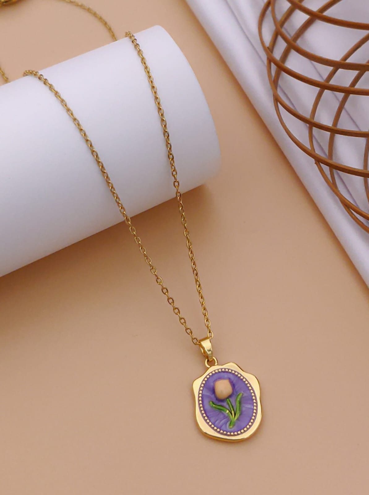 Vintage-Style Gold-Plated Tulip Enamel Medallion Necklace
