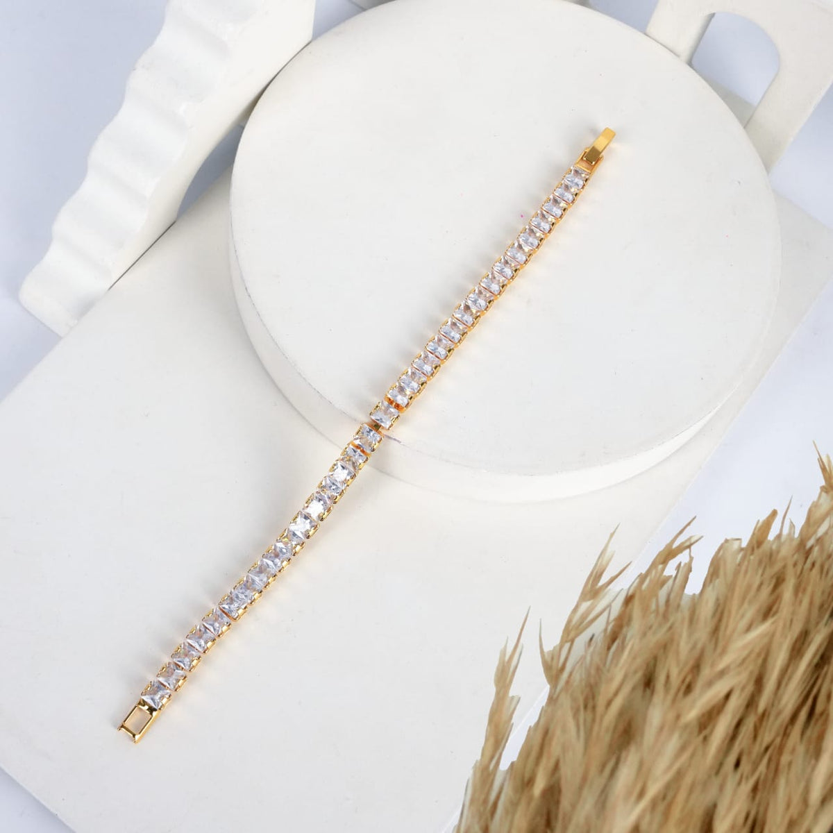 Elegant Gold-Tone Tennis Bracelet with Round Cubic Zirconia Stones